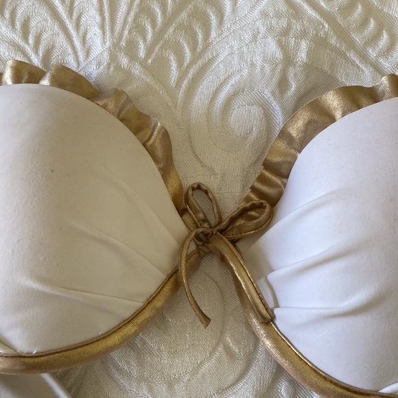 Victoria’s secret push up bikini. - Picture 2 of 7